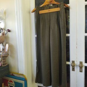 Brooks Brothers - Wool Slacks in Olive Green